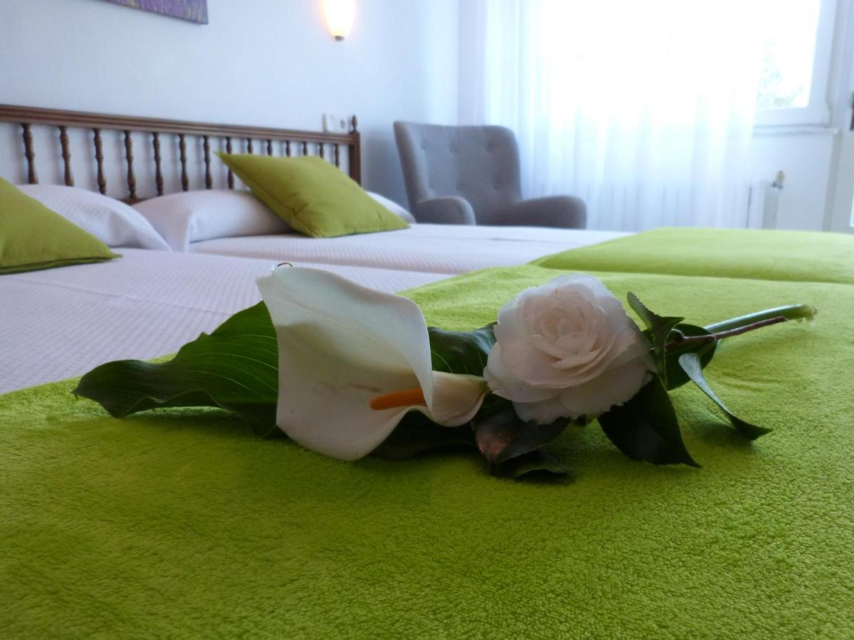 Hostal Pereirina Cee Buitenkant foto