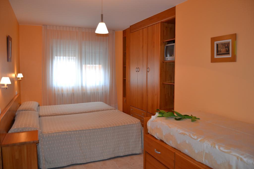Hostal Pereirina Cee Buitenkant foto