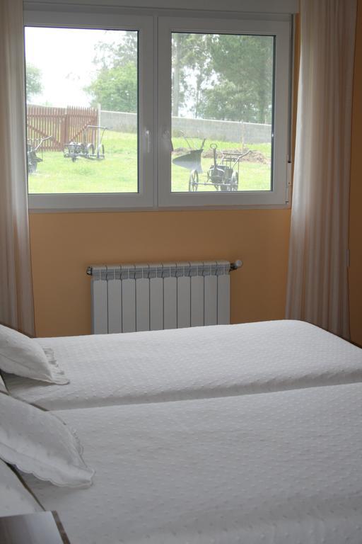 Hostal Pereirina Cee Buitenkant foto
