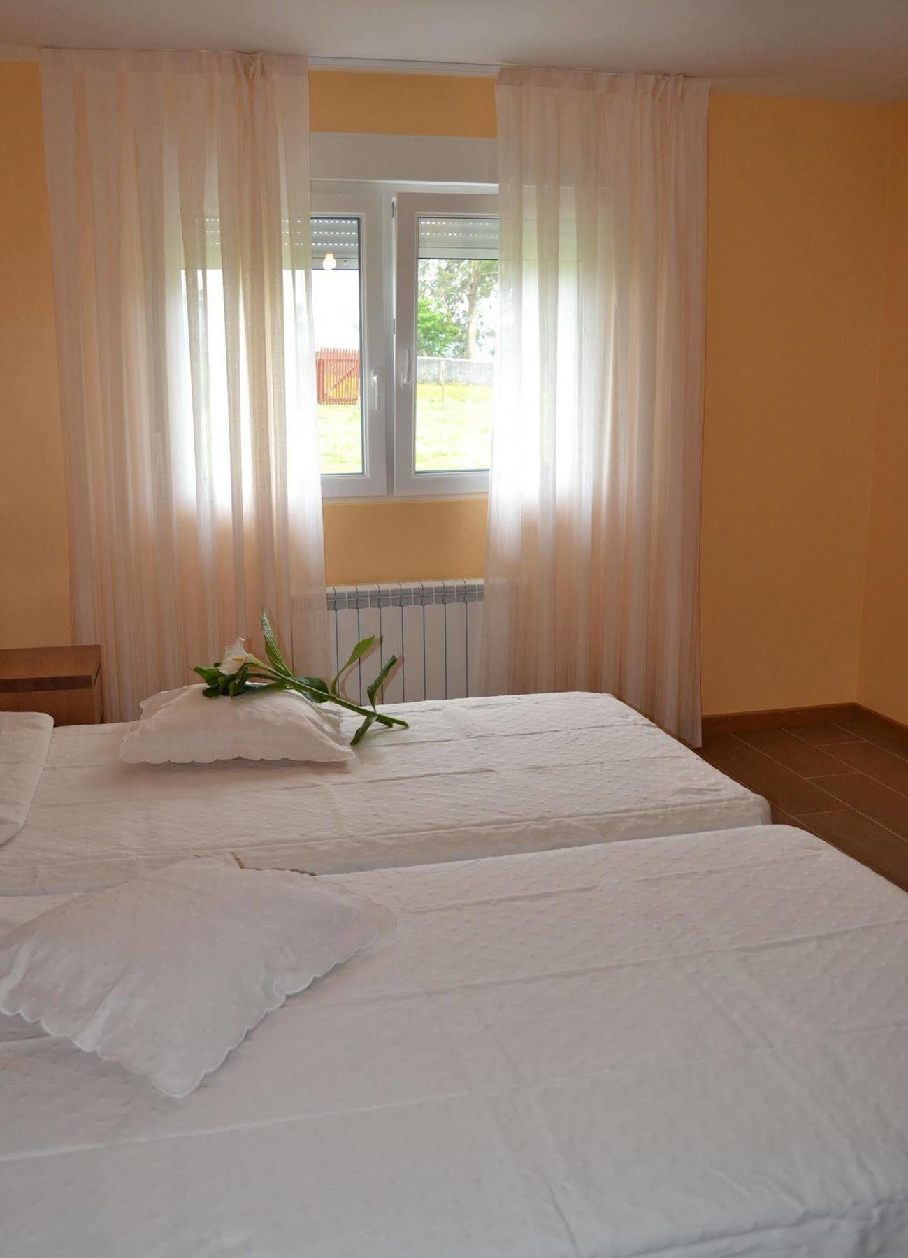 Hostal Pereirina Cee Buitenkant foto