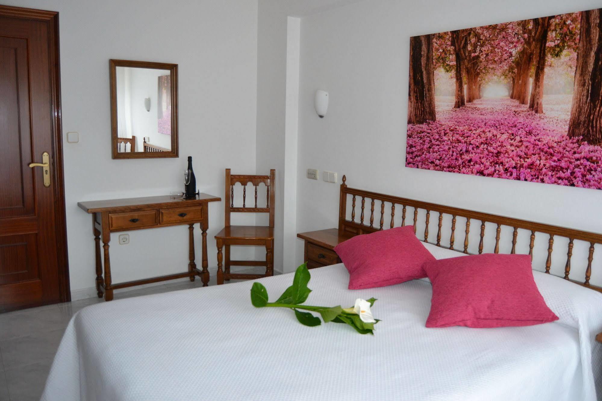 Hostal Pereirina Cee Buitenkant foto