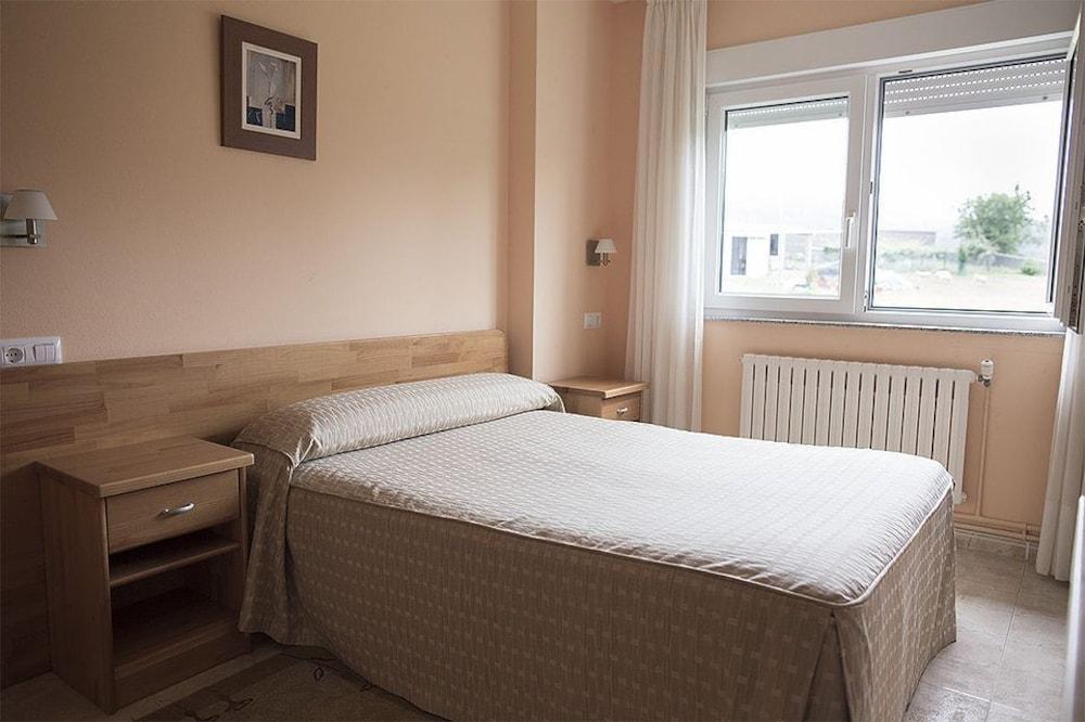 Hostal Pereirina Cee Buitenkant foto